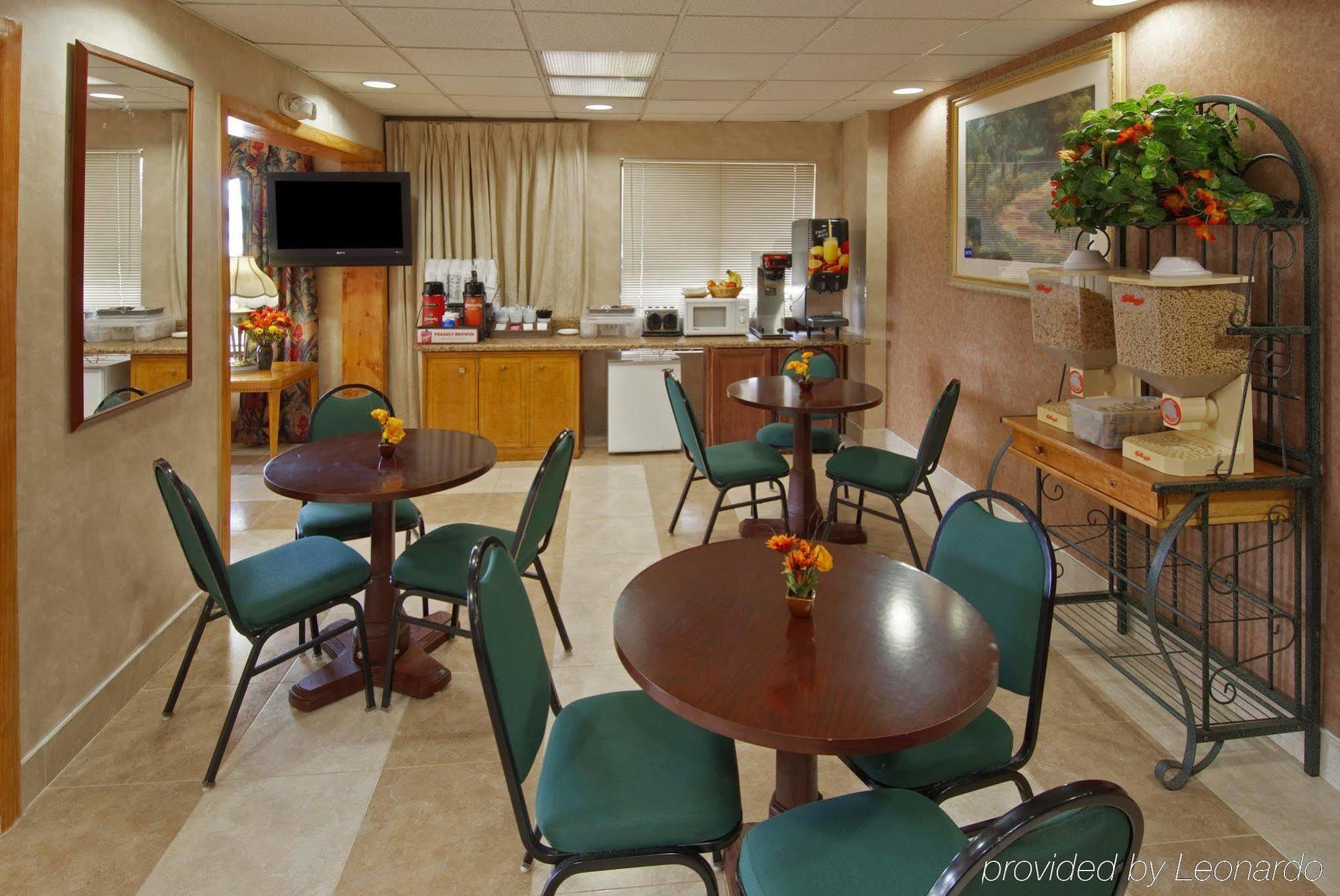 Americas Best Value Inn สต็อกบริดจ์ ร้านอาหาร รูปภาพ